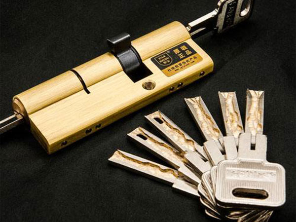 瑶海24小时上门开锁公司