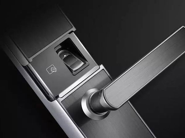 瑶海24小时上门开锁公司